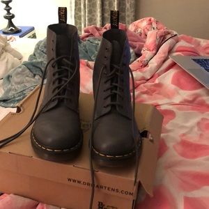 Dr. Marten pascal Virginia boot